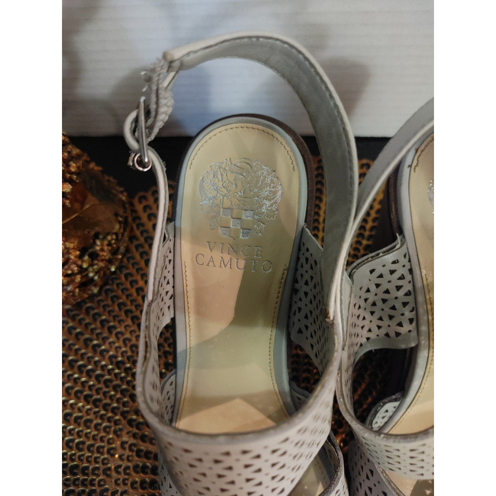 Vince Camuto Delinda Wedges Size 8.5 - Picture 4 of 6